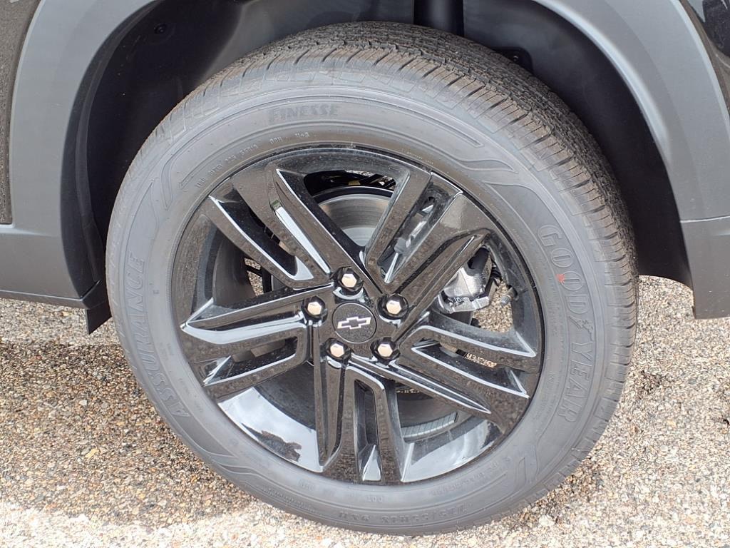 new 2025 Chevrolet Trax car, priced at $25,294
