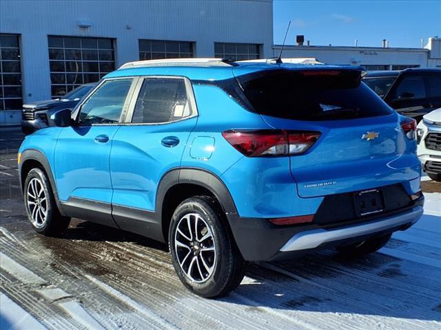 new 2025 Chevrolet TrailBlazer car, priced at $26,599