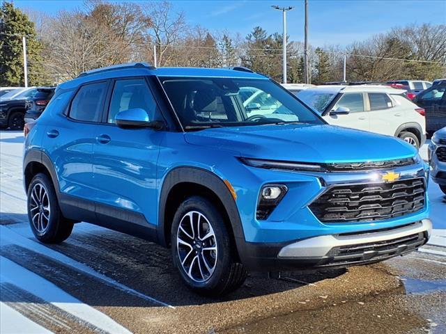 new 2025 Chevrolet TrailBlazer car, priced at $26,599