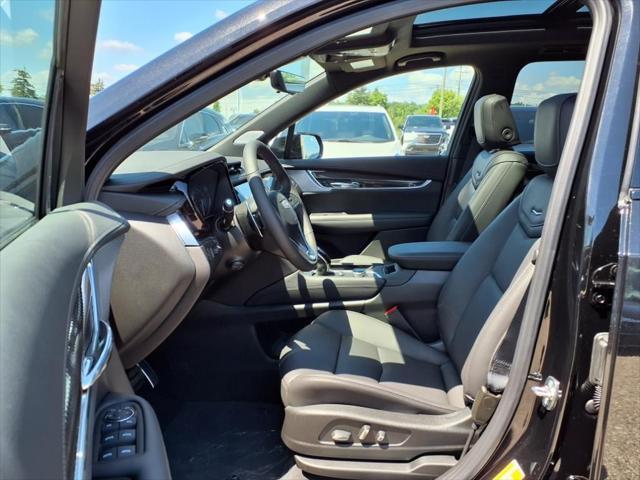 new 2025 Cadillac XT6 car, priced at $59,620