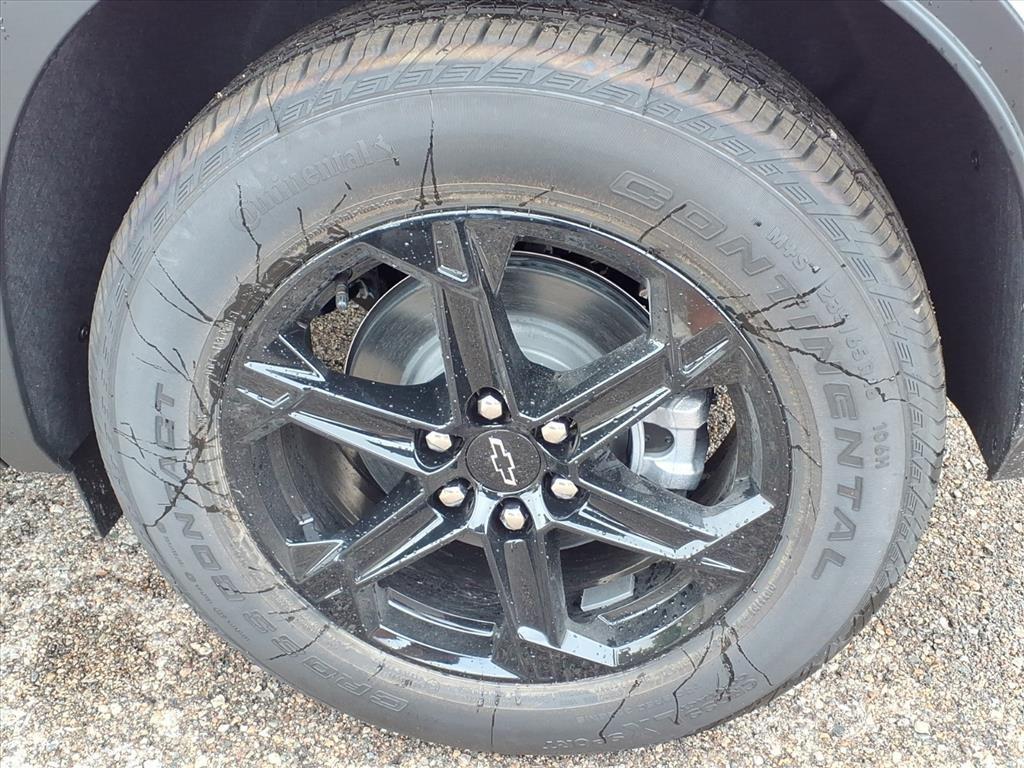 new 2025 Chevrolet Blazer car, priced at $35,980