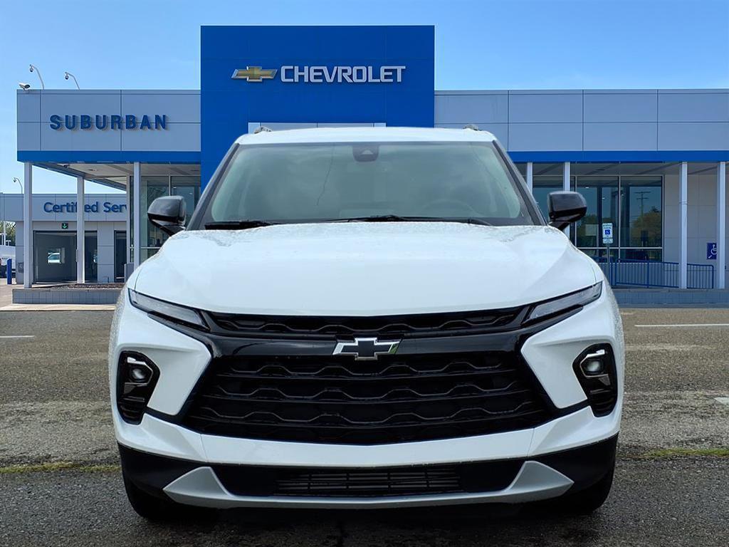 new 2025 Chevrolet Blazer car, priced at $35,980
