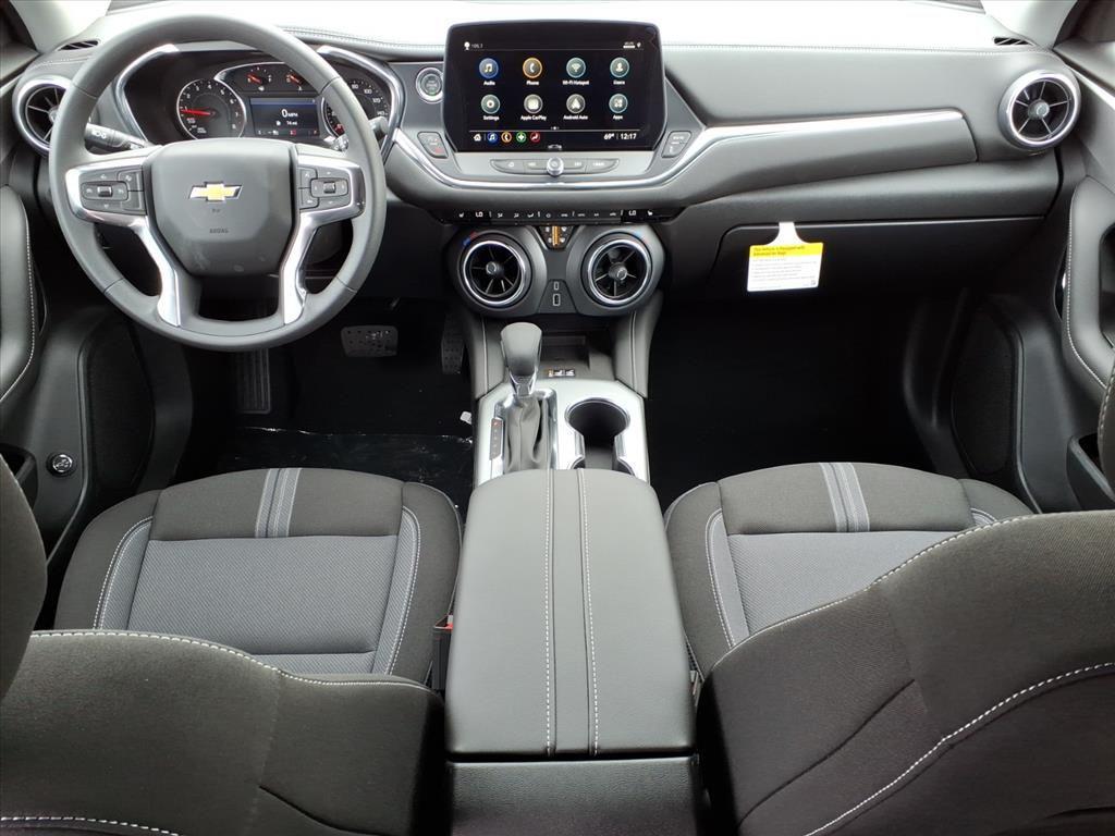 new 2025 Chevrolet Blazer car, priced at $35,980