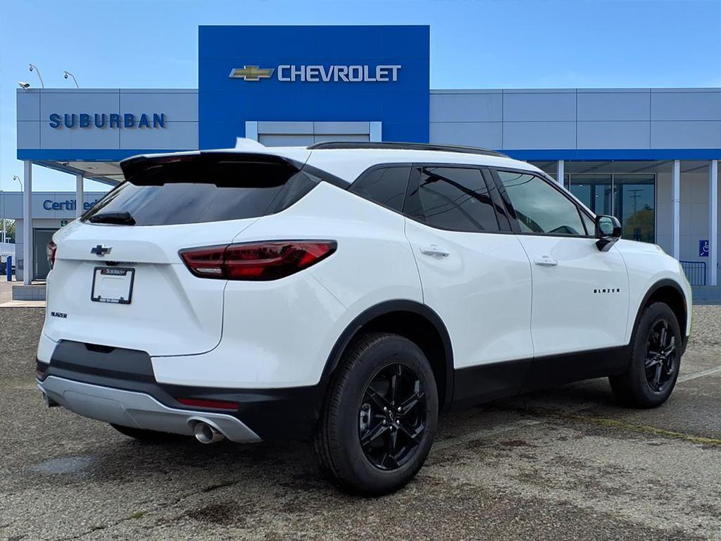 new 2025 Chevrolet Blazer car, priced at $35,980