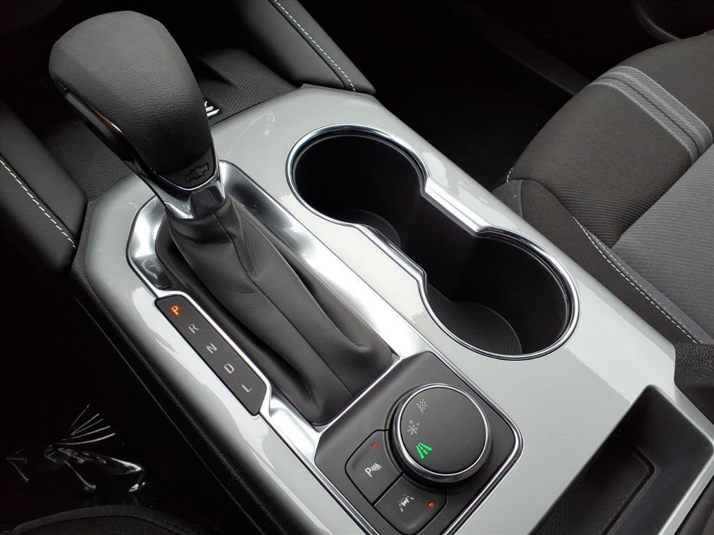 new 2025 Chevrolet Blazer car, priced at $35,980