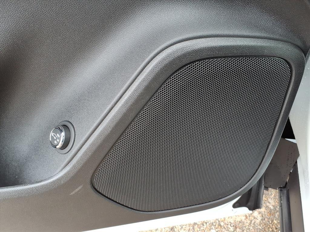 new 2025 Chevrolet Blazer car, priced at $35,980