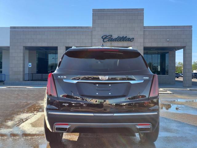 new 2025 Cadillac XT5 car, priced at $50,103