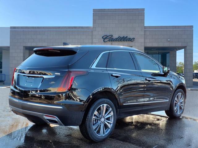 new 2025 Cadillac XT5 car, priced at $50,103