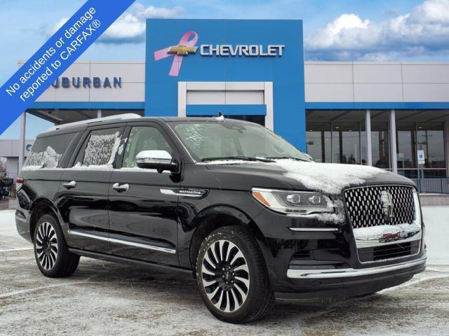 used 2023 Lincoln Navigator car, priced at $71,995