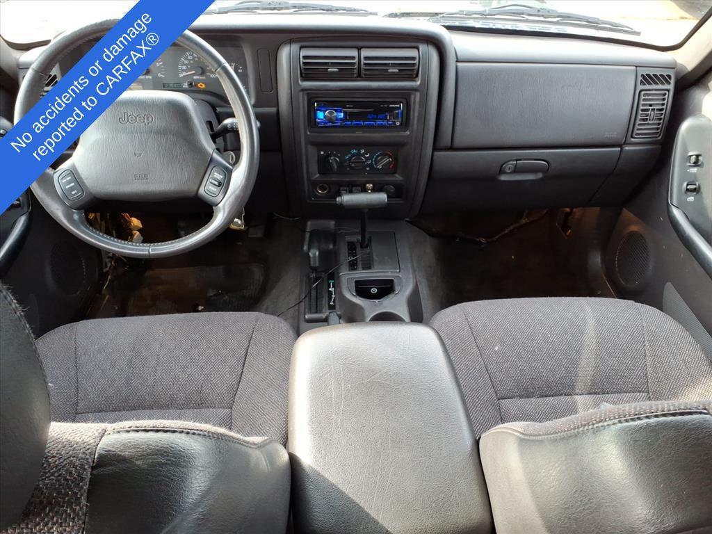 used 2000 Jeep Cherokee car, priced at $3,990