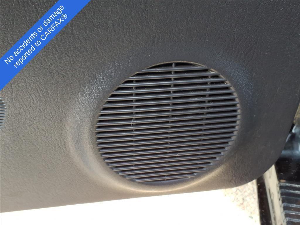 used 2000 Jeep Cherokee car, priced at $3,990