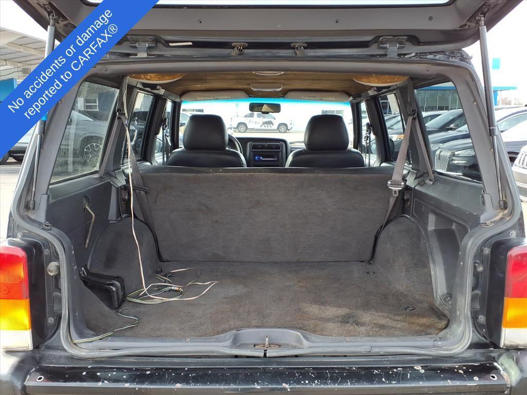 used 2000 Jeep Cherokee car, priced at $3,990