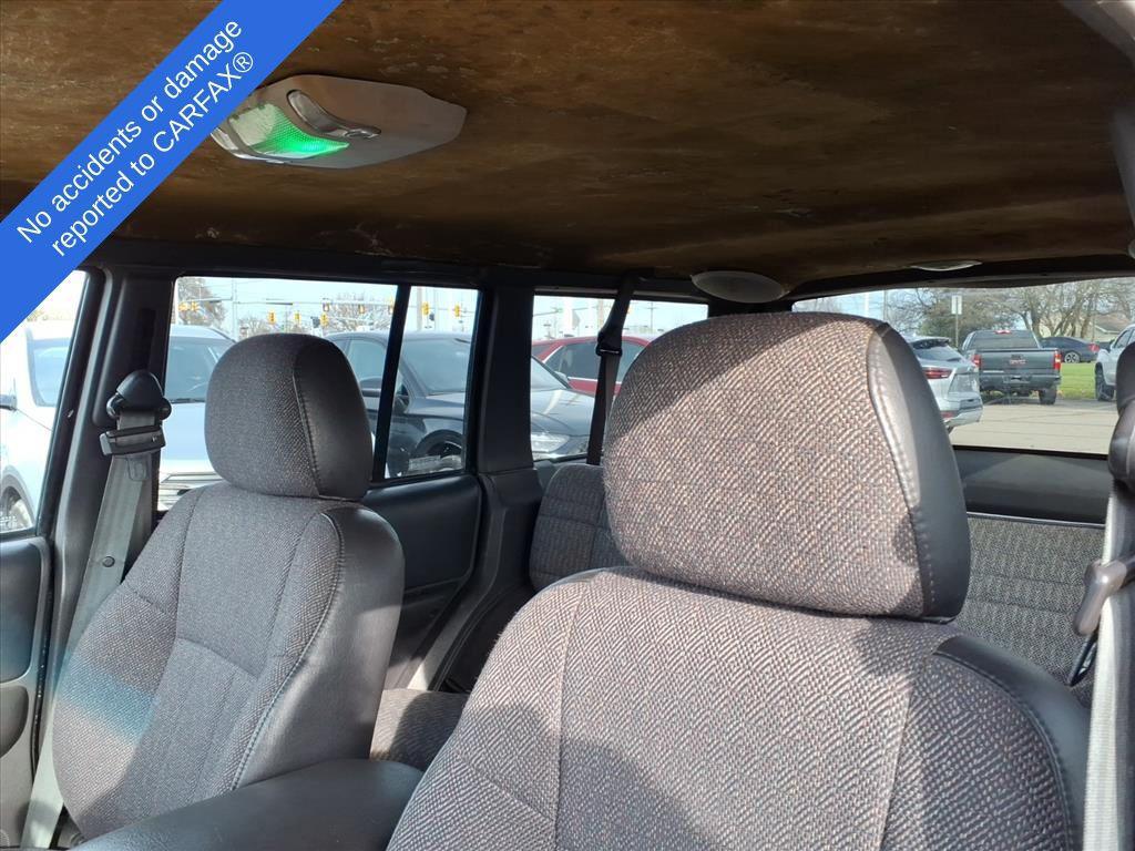 used 2000 Jeep Cherokee car, priced at $3,990