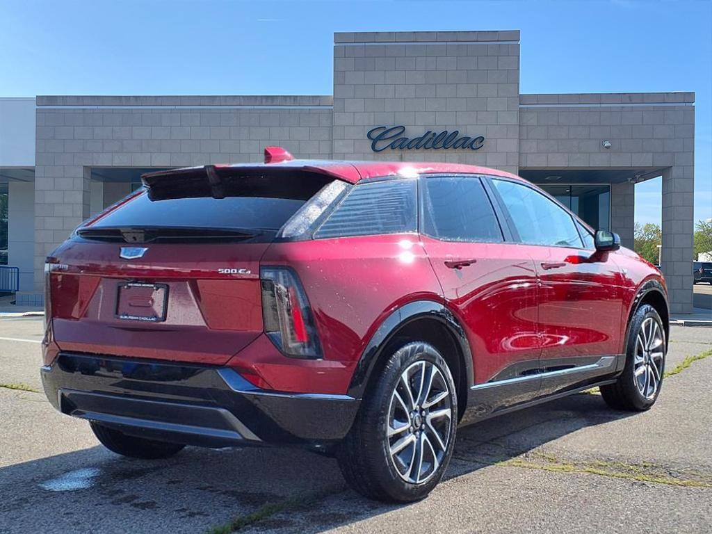 new 2025 Cadillac OPTIQ car, priced at $56,215