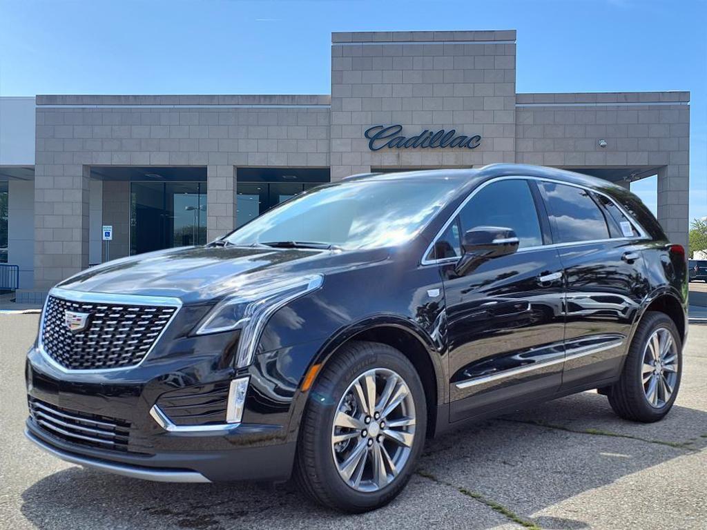 new 2025 Cadillac XT5 car, priced at $50,034