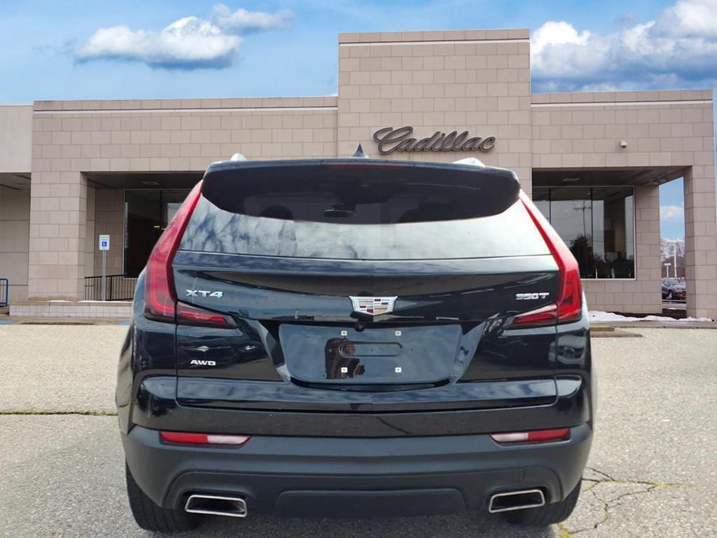 used 2022 Cadillac XT4 car, priced at $25,495