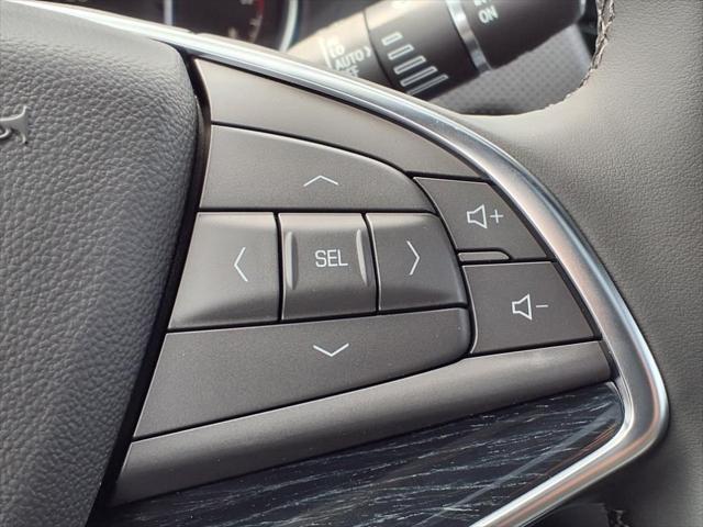 new 2025 Cadillac XT5 car, priced at $50,427