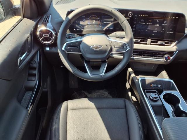 new 2026 Chevrolet Equinox car, priced at $34,013