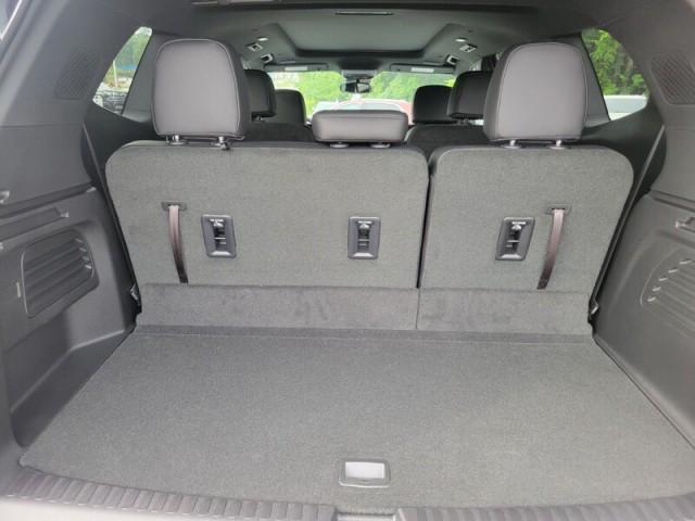 new 2025 GMC Acadia car, priced at $50,430