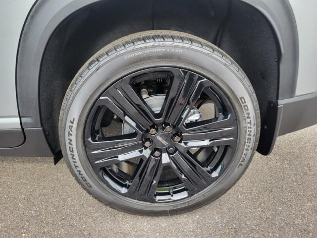 new 2025 GMC Acadia car, priced at $50,430