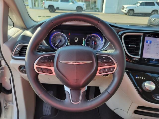used 2022 Chrysler Pacifica car, priced at $22,991