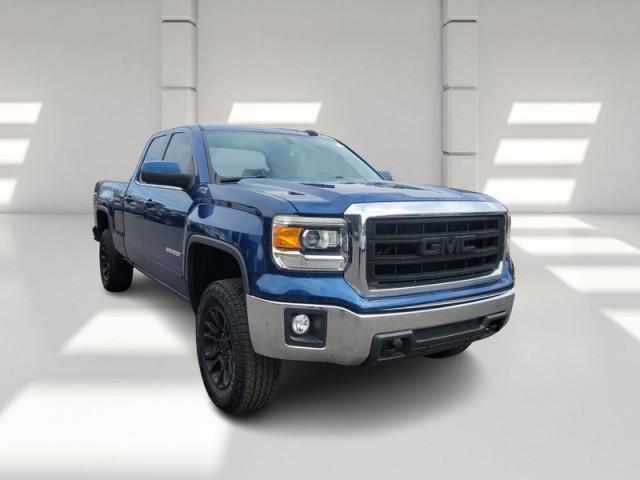 used 2015 GMC Sierra 1500 car, priced at $21,385