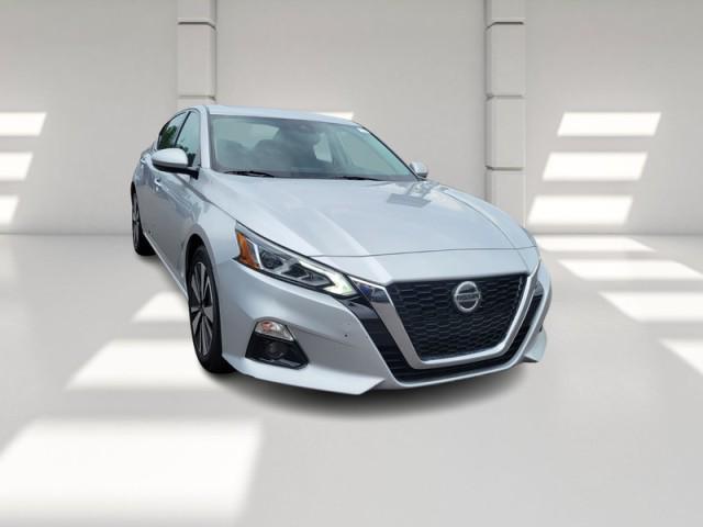 used 2019 Nissan Altima car, priced at $14,900