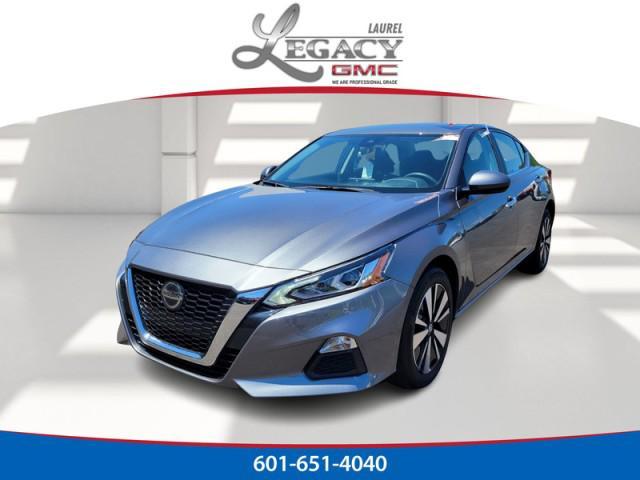 used 2022 Nissan Altima car, priced at $23,985