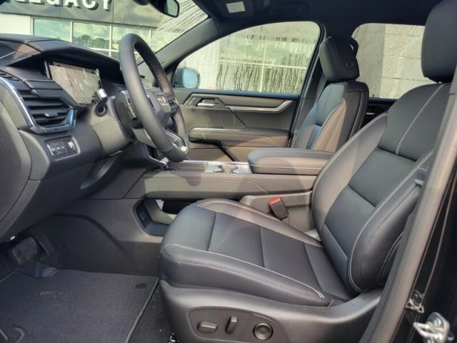 new 2025 GMC Acadia car, priced at $45,195