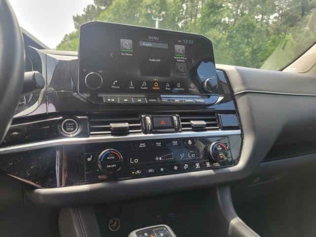 used 2022 Nissan Pathfinder car, priced at $29,900