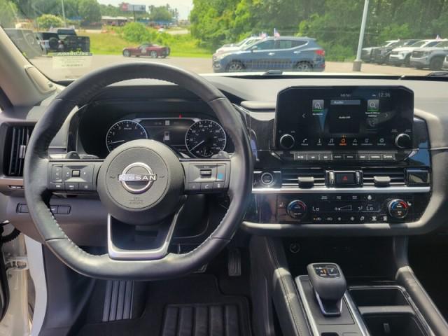 used 2022 Nissan Pathfinder car, priced at $29,900
