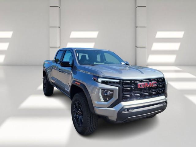 new 2024 GMC Canyon car, priced at $40,015