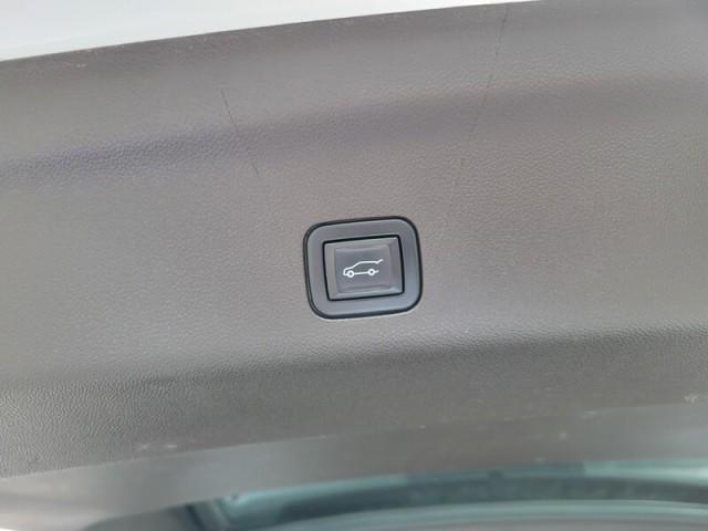 used 2021 Chevrolet Suburban car, priced at $35,893