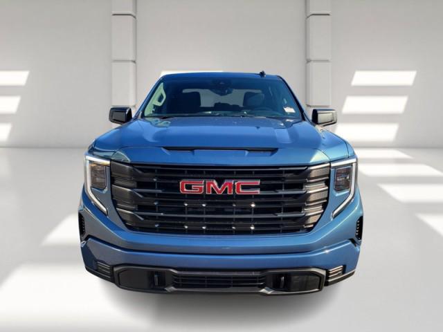 new 2024 GMC Sierra 1500 car, priced at $38,425