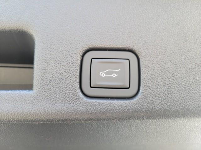 new 2025 GMC Acadia car, priced at $44,750