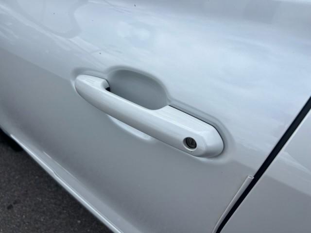 used 2022 Toyota Highlander car, priced at $36,900