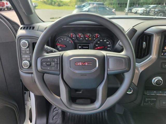 new 2025 GMC Sierra 1500 car, priced at $47,895