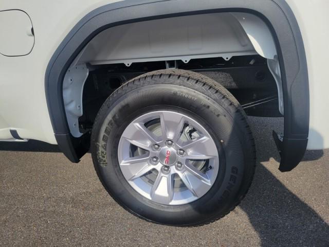 new 2025 GMC Sierra 1500 car, priced at $45,095