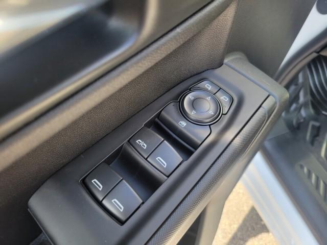 new 2025 GMC Sierra 1500 car, priced at $45,095