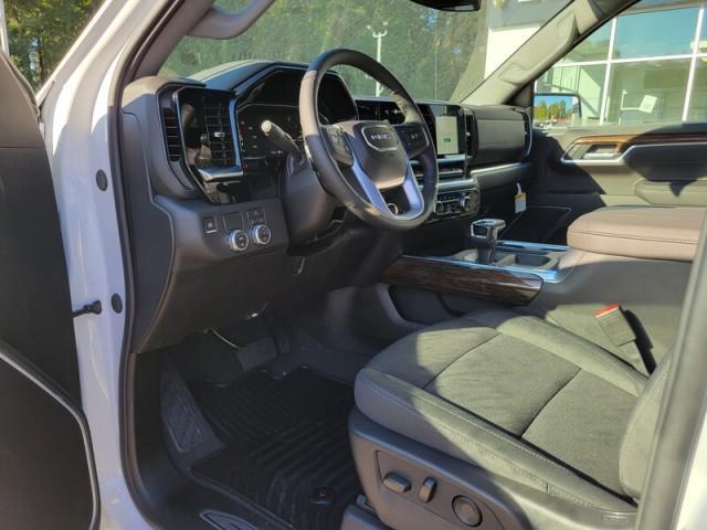 new 2026 GMC Sierra 1500 car, priced at $48,440