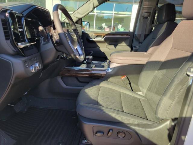 new 2026 GMC Sierra 1500 car, priced at $48,440