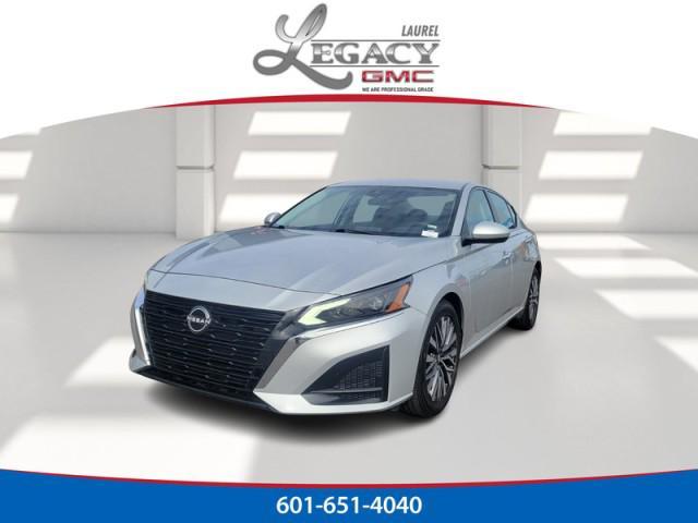 used 2023 Nissan Altima car, priced at $19,785