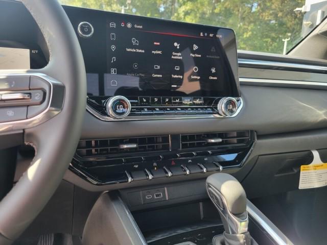 new 2026 GMC Canyon car, priced at $44,620