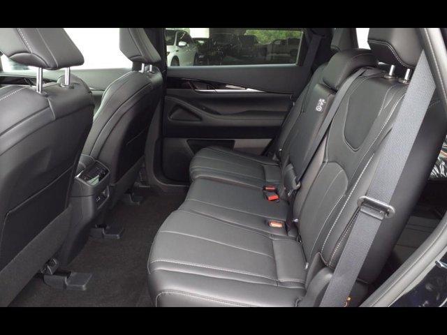 new 2025 INFINITI QX60 car, priced at $52,338