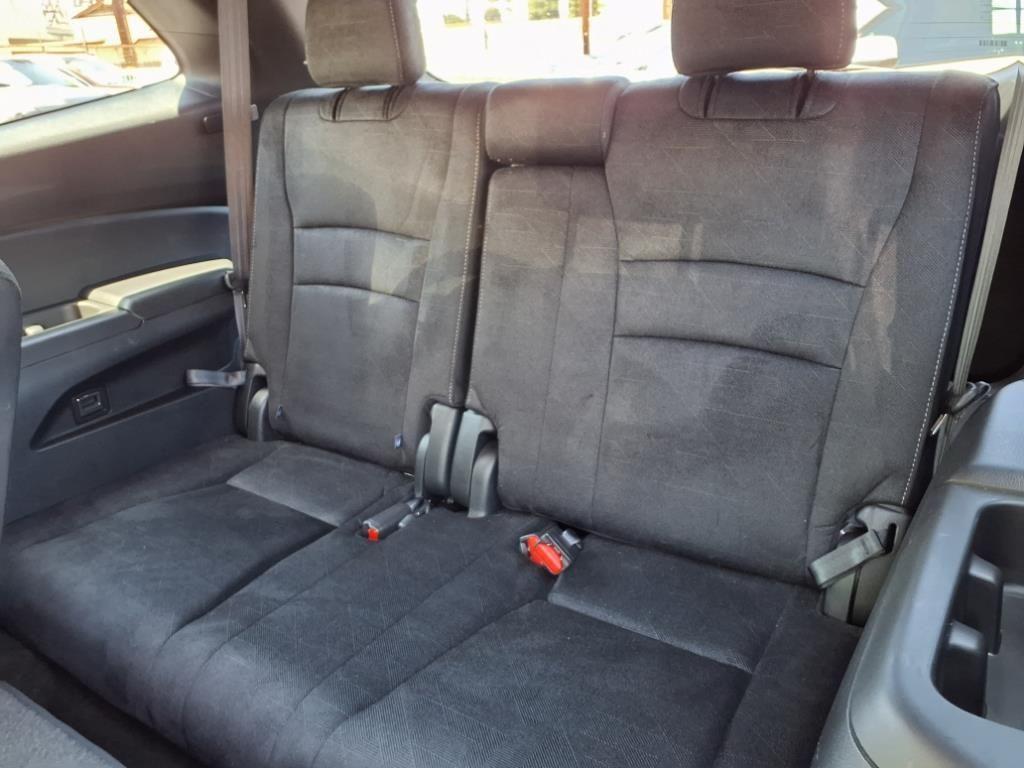 used 2022 Honda Pilot car, priced at $29,995