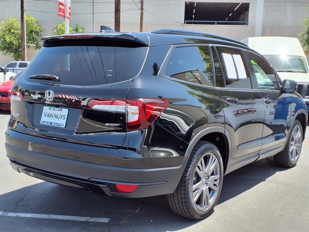 used 2022 Honda Pilot car, priced at $29,995