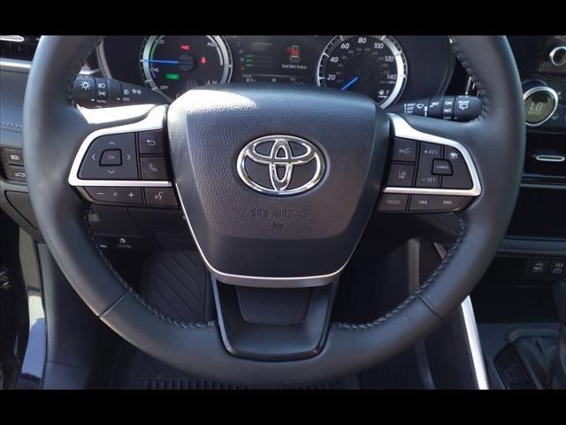 used 2023 Toyota Highlander Hybrid car, priced at $38,995