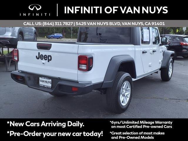 used 2023 Jeep Gladiator car, priced at $32,995