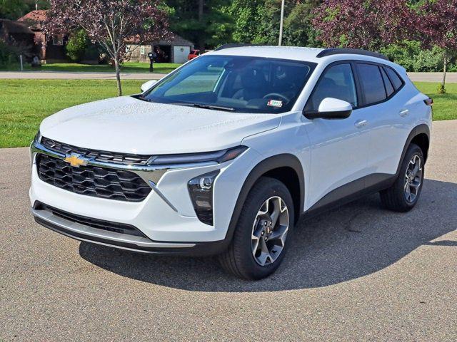 new 2025 Chevrolet Trax car, priced at $24,148