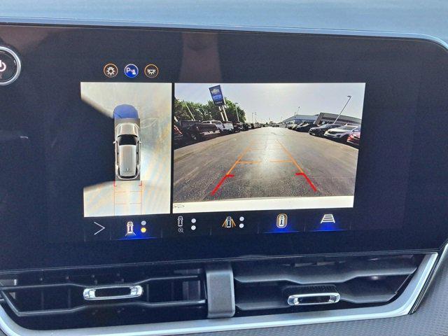 new 2026 Chevrolet Equinox car, priced at $32,594